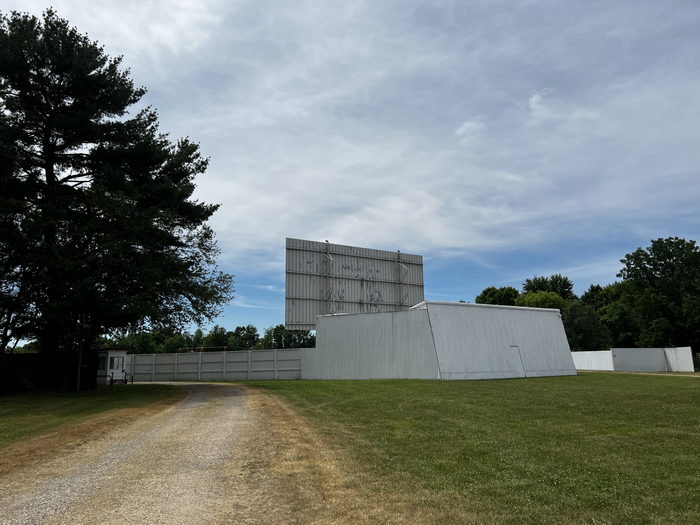 Sunset Auto Theatre - July 2 2022 Photo